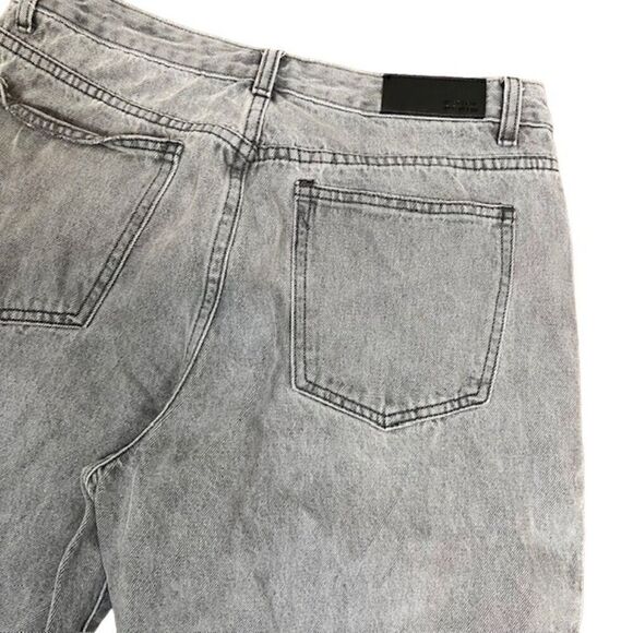 Nasty Gal Light Wash Black Denim Relaxed with Tapered Leg Women's Jeans Size 10 - Picture 7 of 11